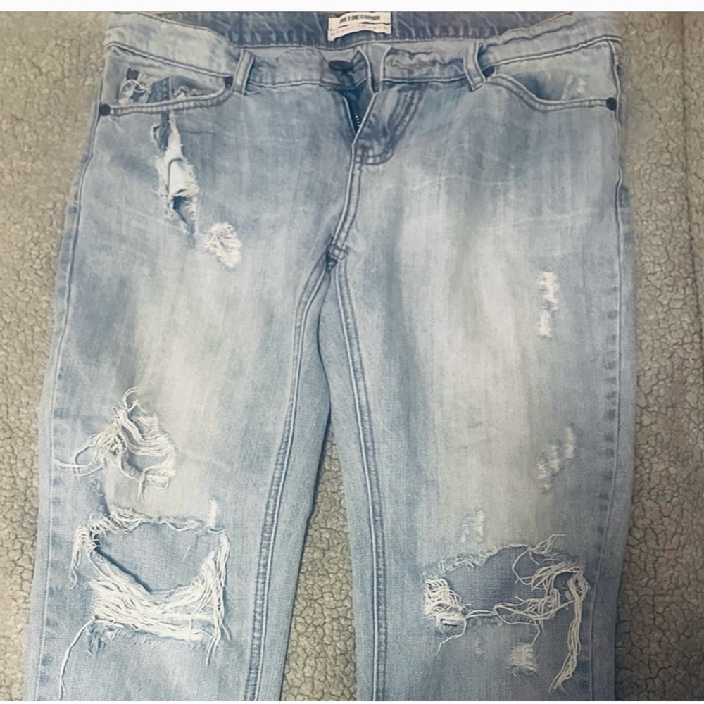 One Teaspoon Distressed Denim Boyfriend Jeans - Picture 5 of 5